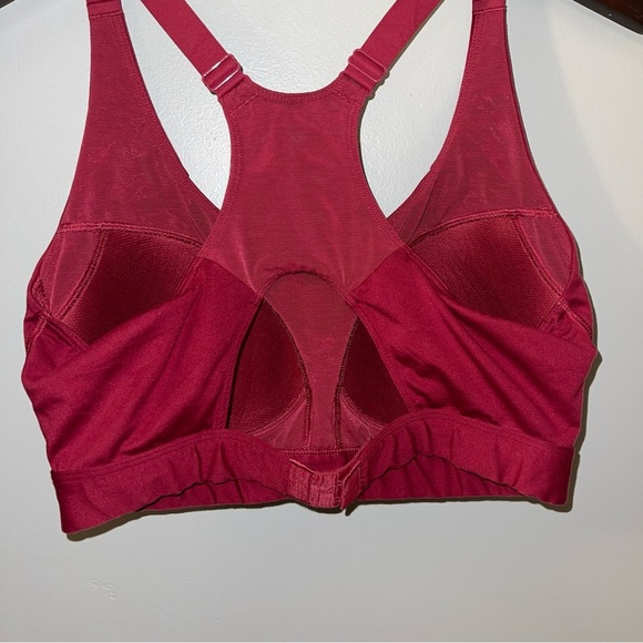 Gymshark Sports Bra Women's Size Medium Dark Red Racer Back Padded Mesh - Picture 9 of 10